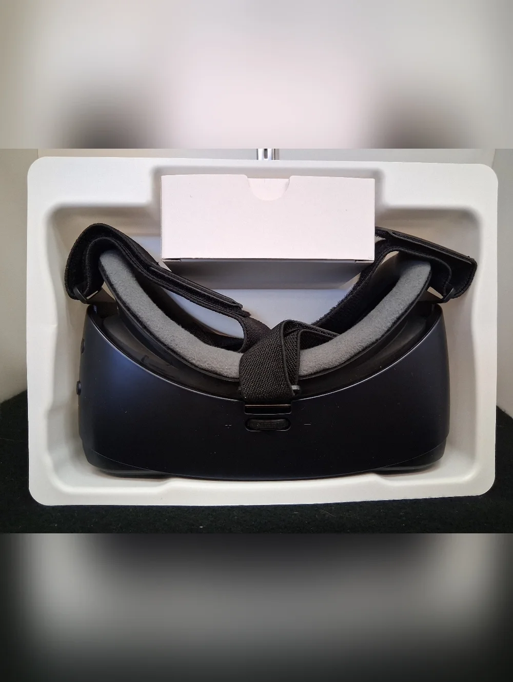 Samsung Gear VR Headset - Black/Blue , NIB , Item 108